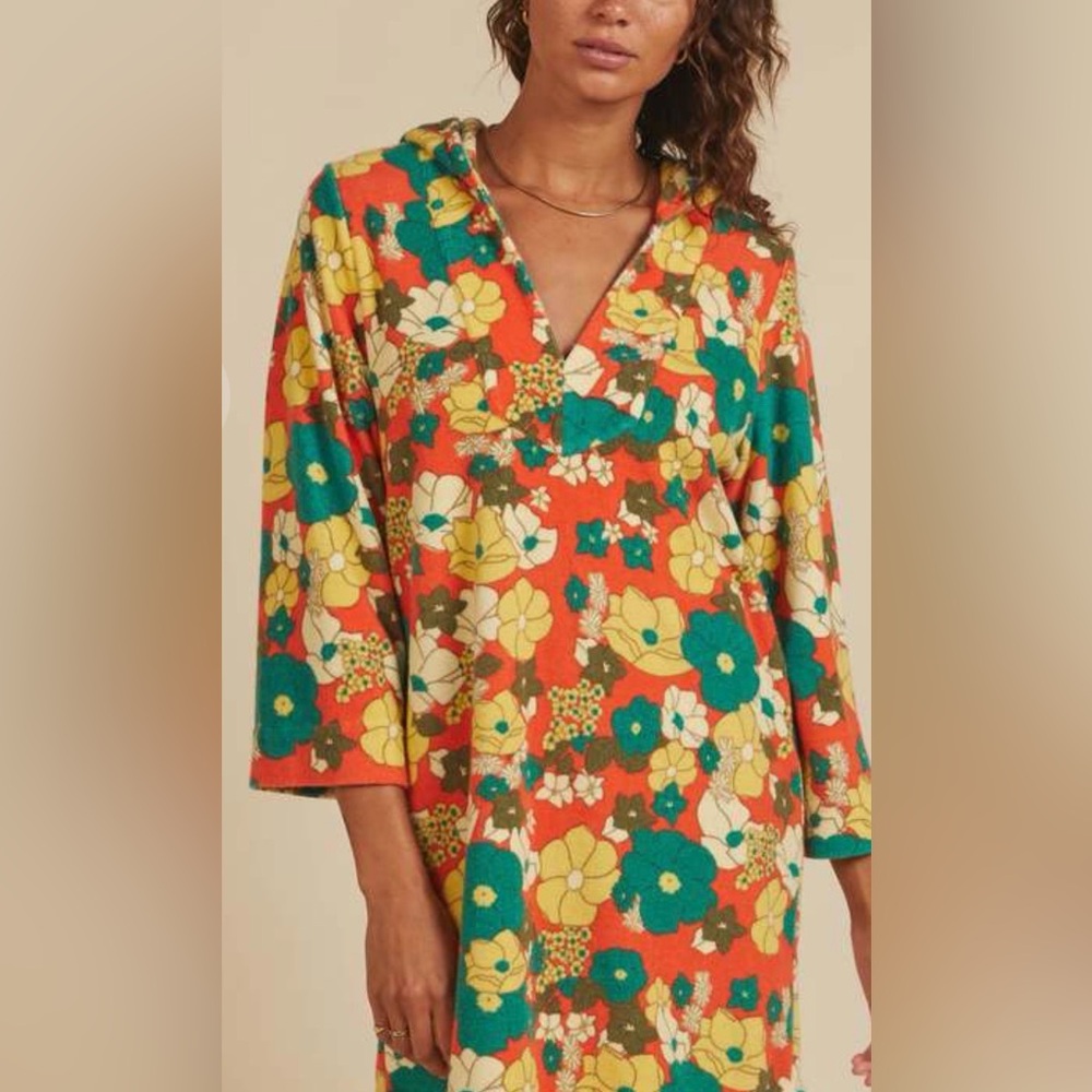TROVATA Birds of Paradis Garazi Cabana Tunic Dress Orange Green Yellow Cover up